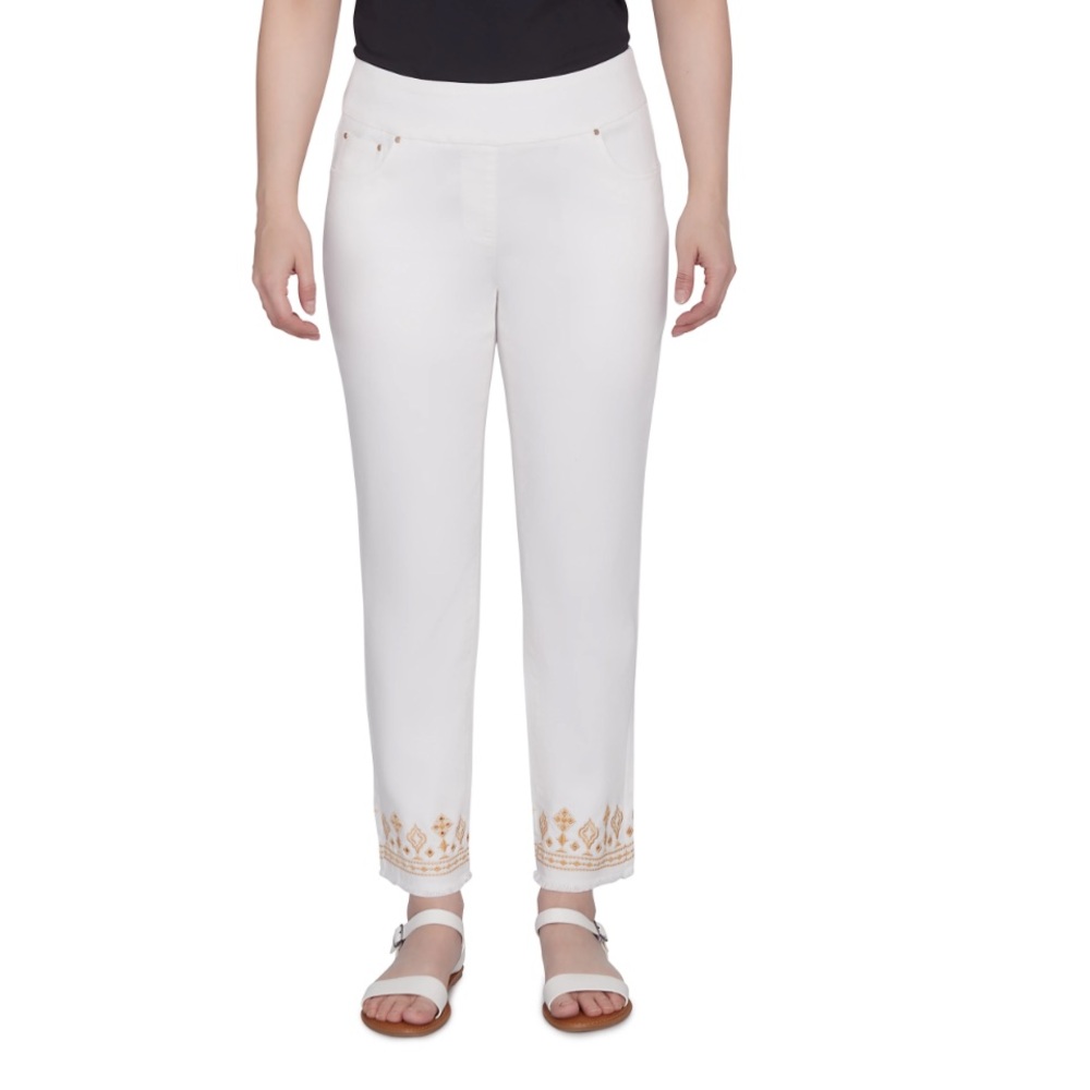 RUBY RD Ivory Pullon Straight Leg Embroidered Raw Edge Ankle Jeans 12 NWT